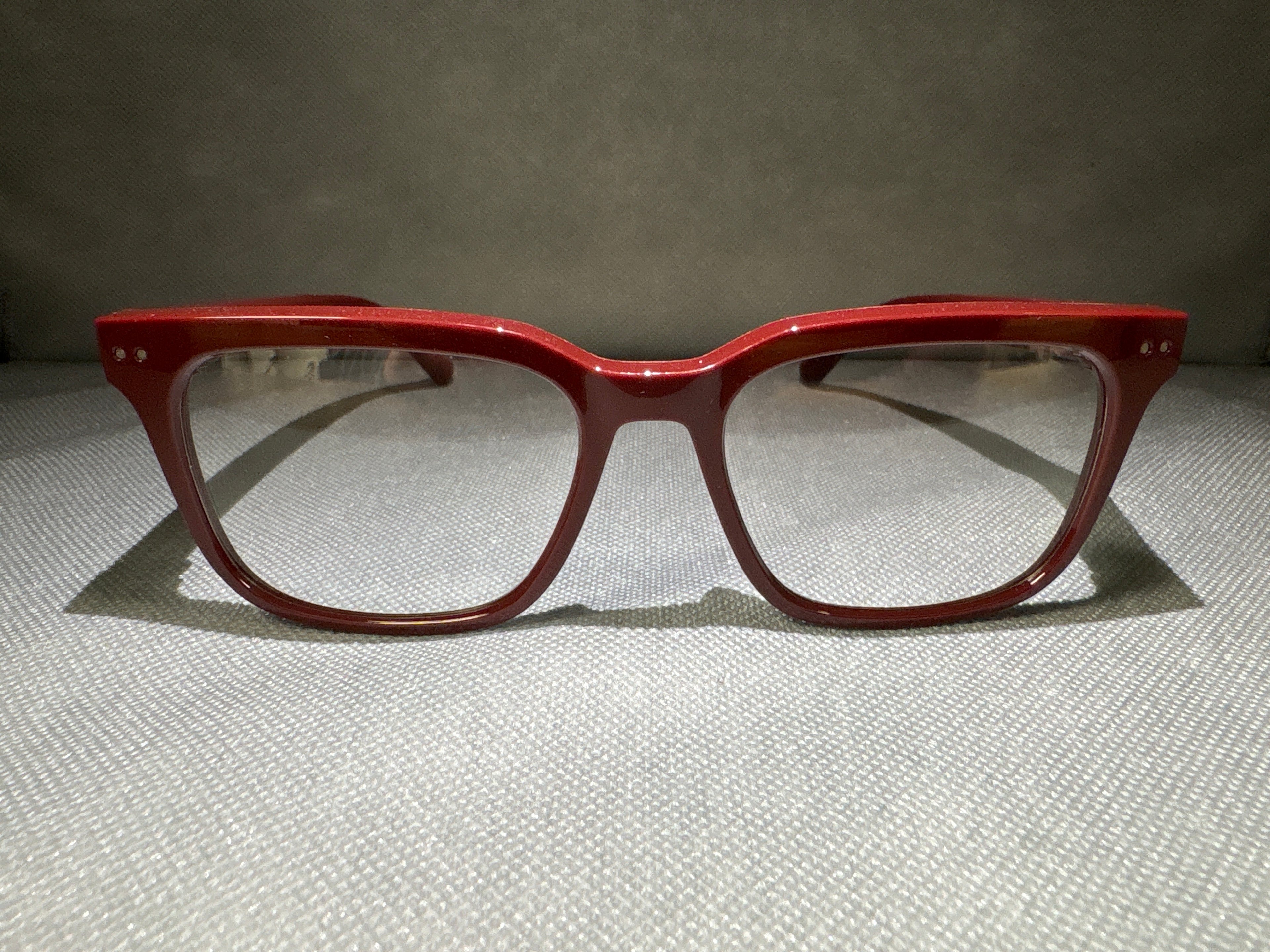 Nuance Audio Square (Maroon)