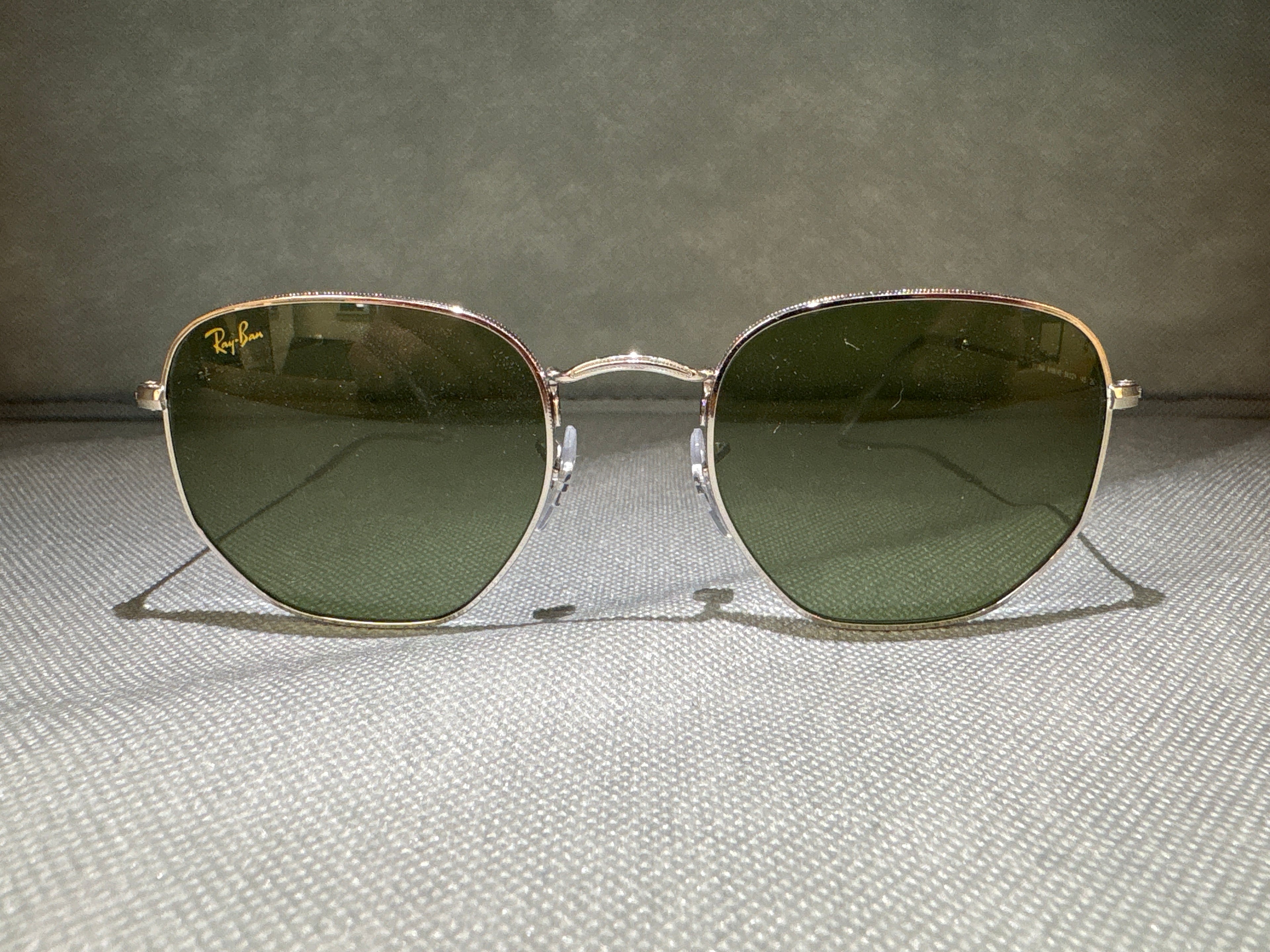Ray-Ban RB3548