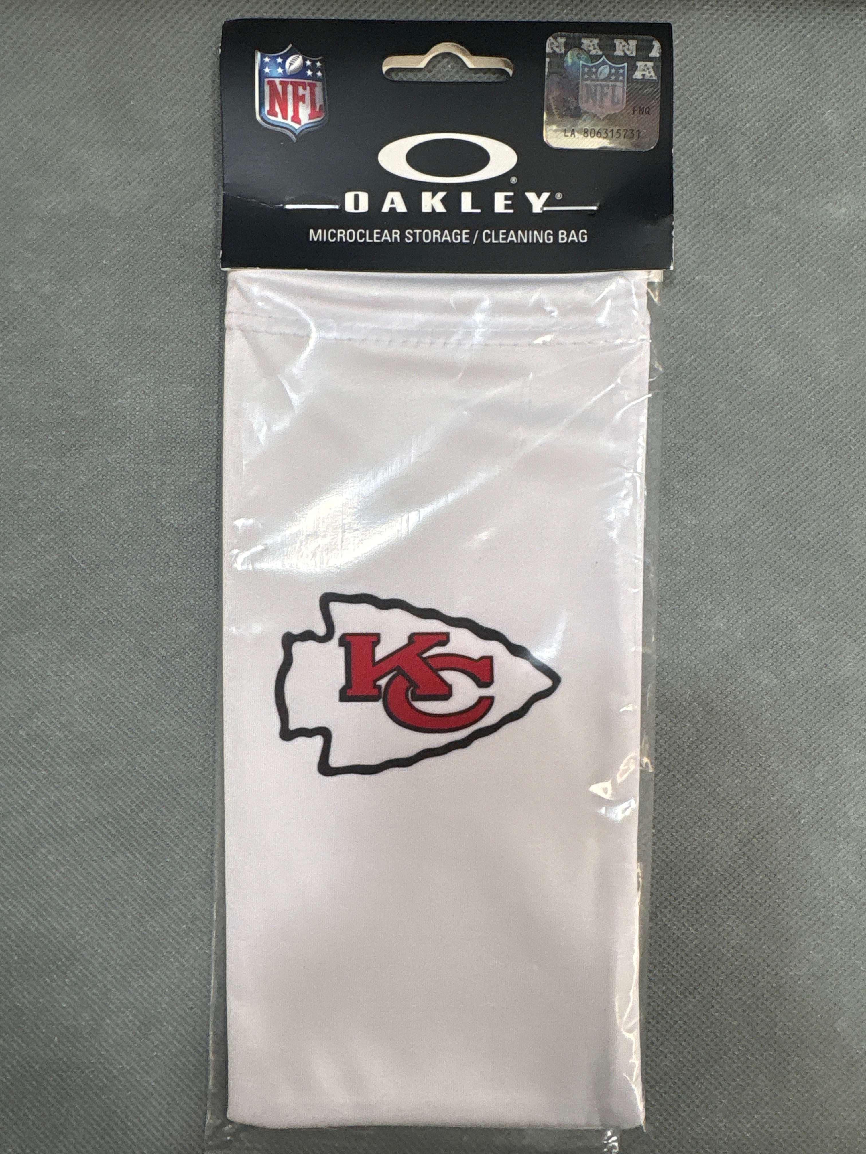 Oakley Chiefs Glasses Sleeve