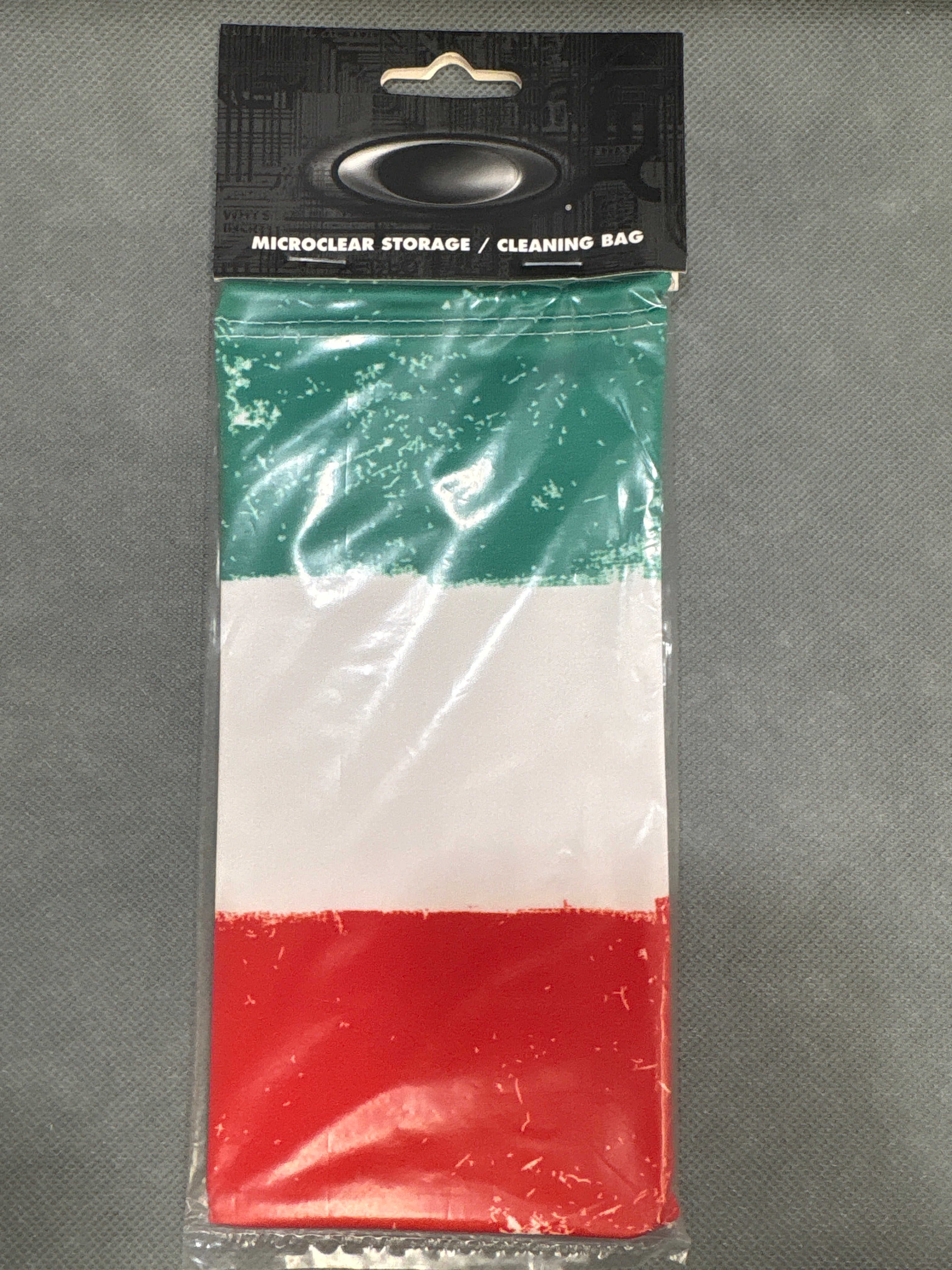 Oakley Italy Glasses Sleeve