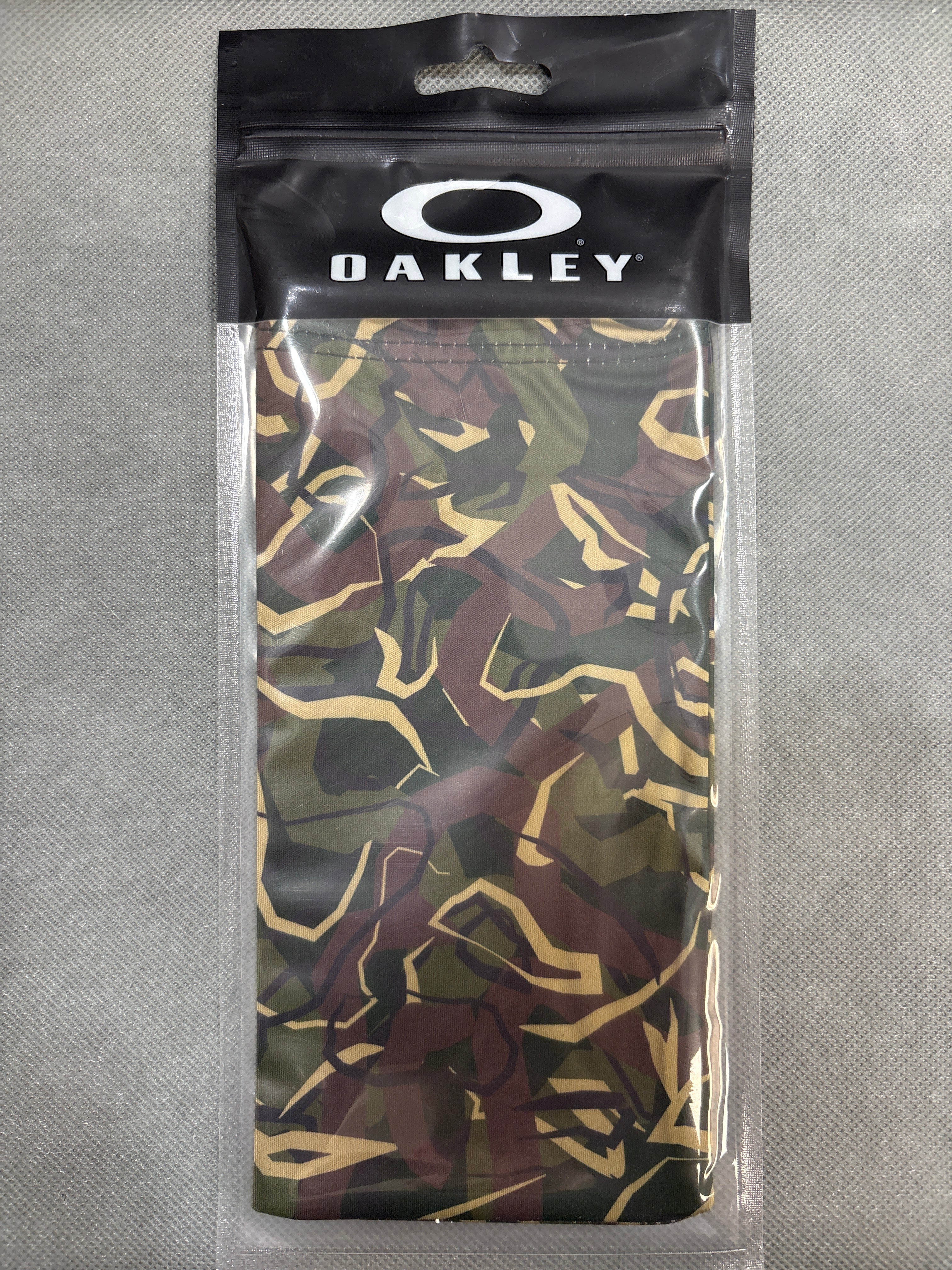 Oakley Camo Glasses Sleeve